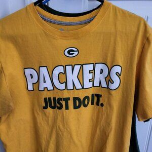 Nike Green Bay Packer's T-Shirt Large. Lot Of Two